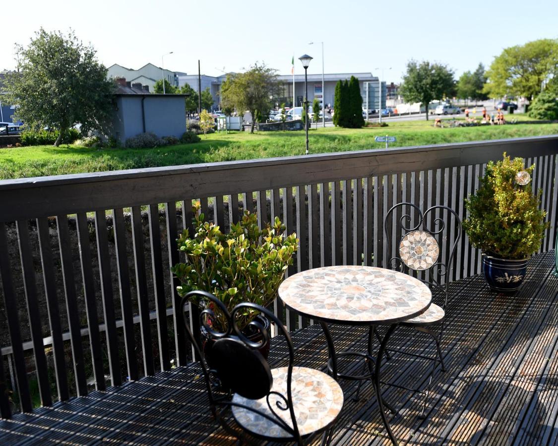 Railway House Guest House Муллингар Экстерьер фото